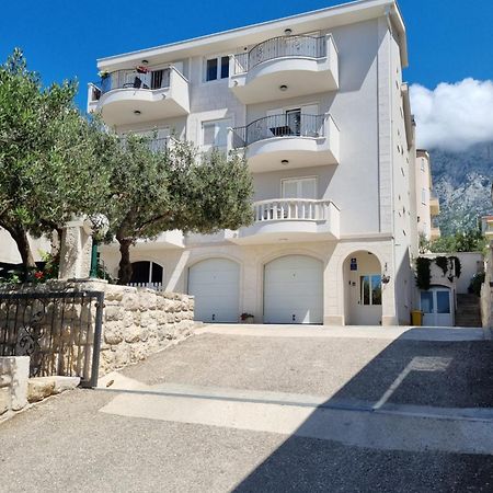 Apartments Tomas Makarska Exterior foto